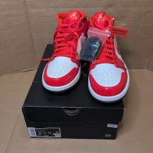 Jordan Athletic Shoes Red and White